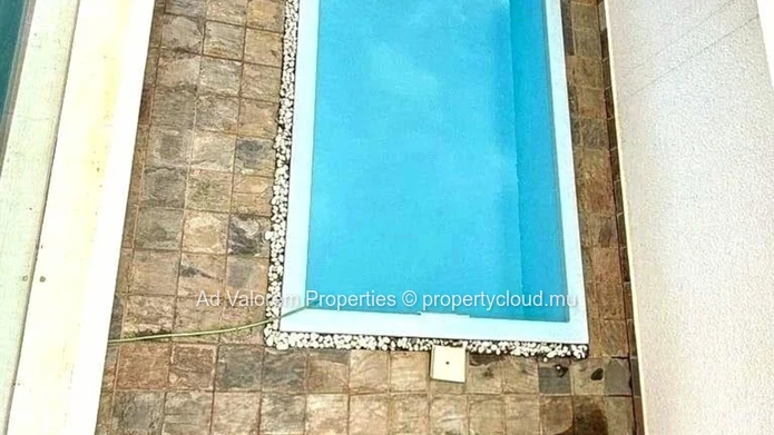 Duplex for Rent with View in Flic en Flac