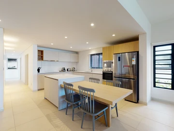 3 Bedroom Apartment