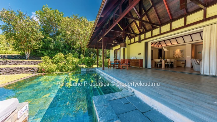 Luxury IRS Four Seasons Villa Suite with Private Pool, Golf & Ocean Views