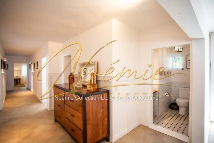 4-Bedroom Furnished Villa with Private Pool in Calodyne