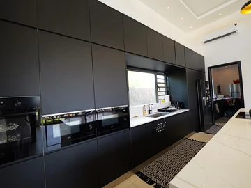 4 Bedroom Villa