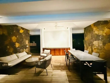 4 Bedroom Villa