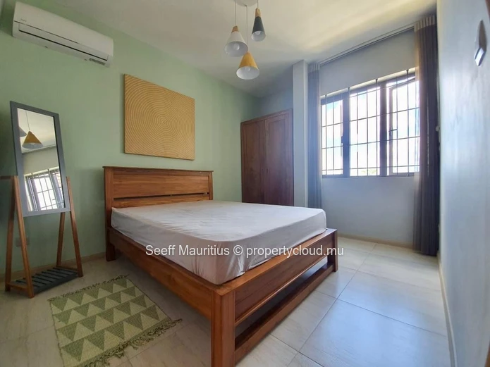 Superb 3-Bedroom 1st Floor Apartment in a Prime Location