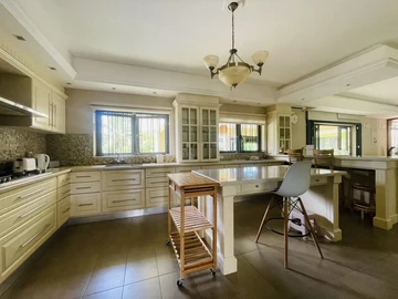 Villa de 4 Chambres