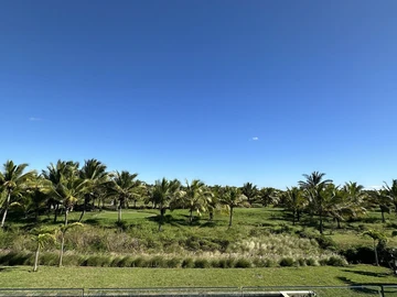 5 Bedroom Villa