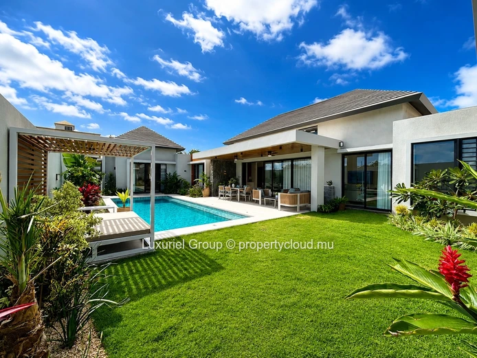 Exceptional New Villa For Sale – Péreybère Mauritian Market Only