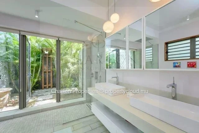 Villa de 3 chambres en suite - Une signature résidentielle à Balaclava