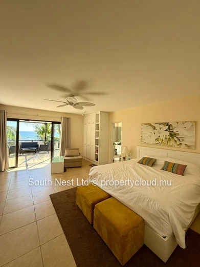 Penthouse exceptionnel en bord de mer avec vue panoramique sur l'océan