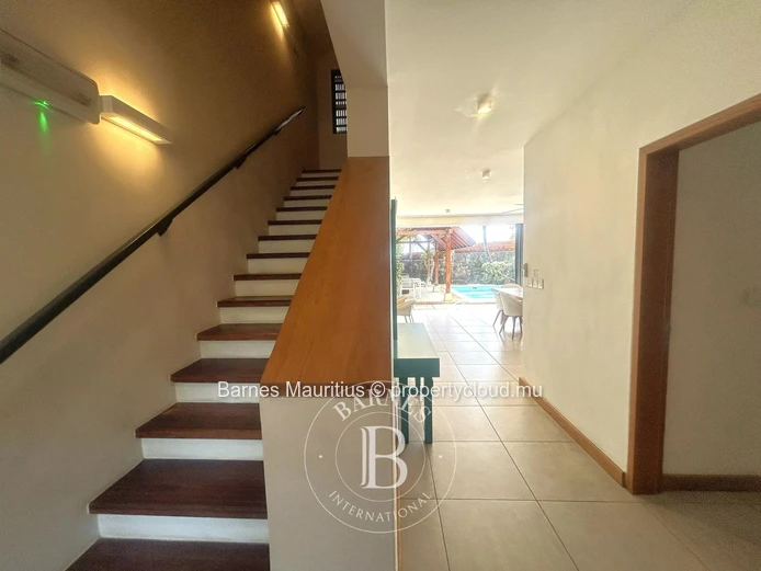 RIVIÈRE NOIRE - Contemporary Villa - 3 bedrooms