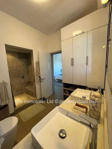 Townhouse de 3 chambres à vendre , Azuri Ocean & Golf Village, Roches Noires