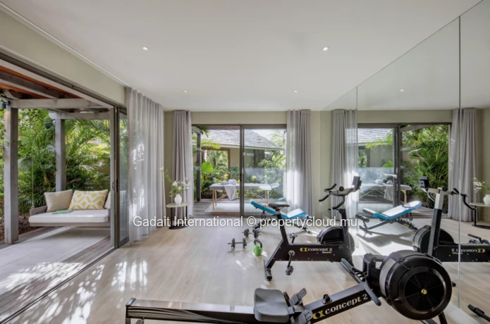 Résidence de Prestige à Louer : 6 Suites, Vue Golf et Piscine de 25m | Anahita, Île Maurice