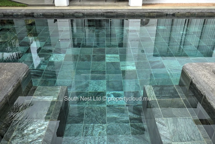 Villa - Garage - Piscine - Résidence sécurisée 