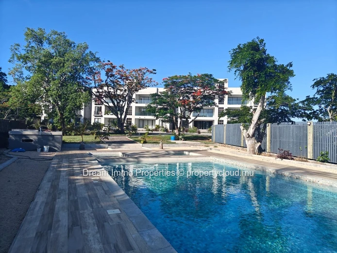 A 400M De La Mer ! Penthouse Moderne Vue Mer Avec Toit Terrasse A Grand Baie – Ile Maurice