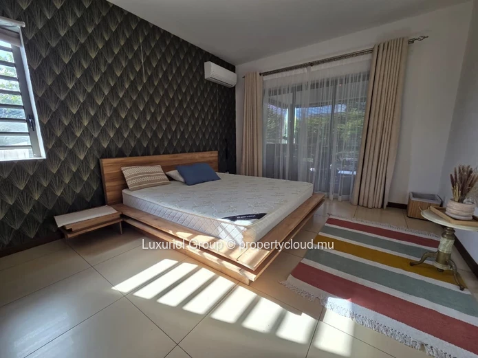  Beautiful Family Villa With Private Pool For Rent