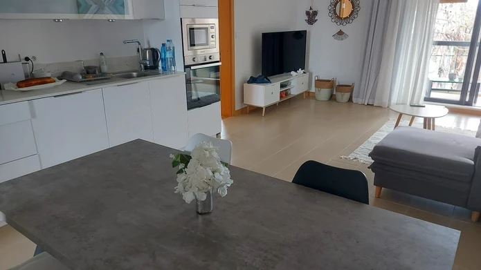 Great opportunity - Trou aux Biches - Apartment R+2 for sale, 112m², communal pool, beach within walking distance, pa...