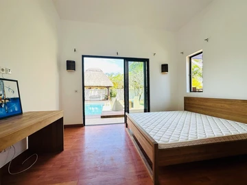 4 Bedroom Villa