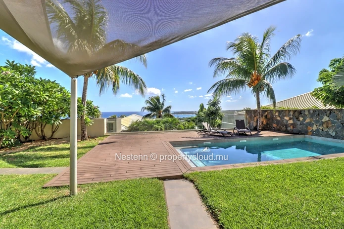 Fantastique villa de 5 chambres avec vue panoramique sur la mer 