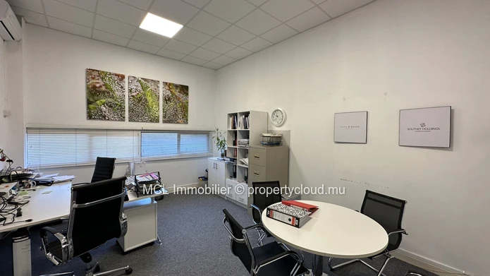 Bureaux à Calebasses