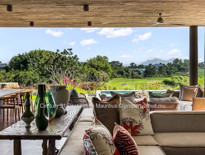 The Pinnacle of Estate Living