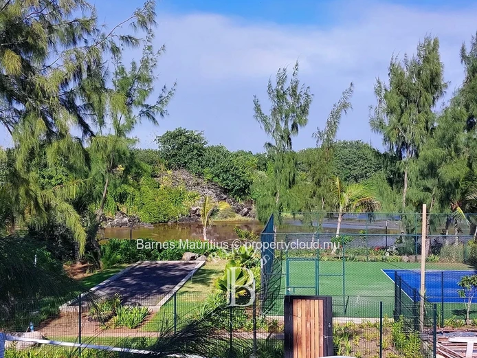 GRAND GAUBE – Apartment with Sea Access in Secure Residence – 3 Bedrooms