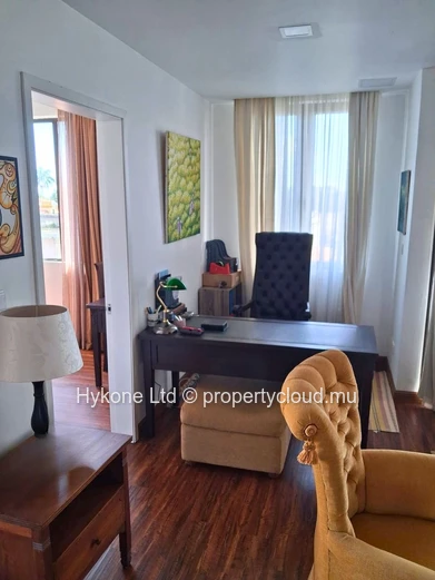 Appartement À Vendre À Curepipe