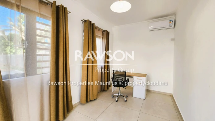 3 Bedroom Villa | Office | Large Garden | Pool | Grand Baie