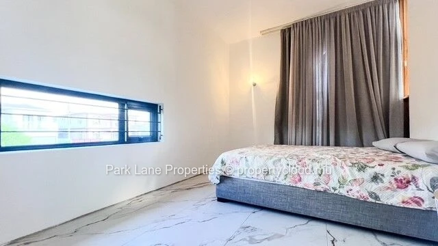 Superbe duplex neuf à Highland Rose