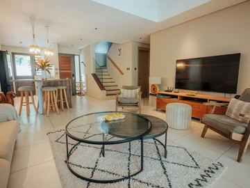 Townhouse, Duplex de 3 Chambres