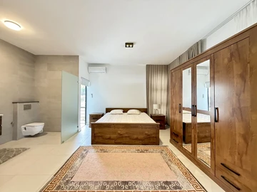 3 Bedroom Apartment