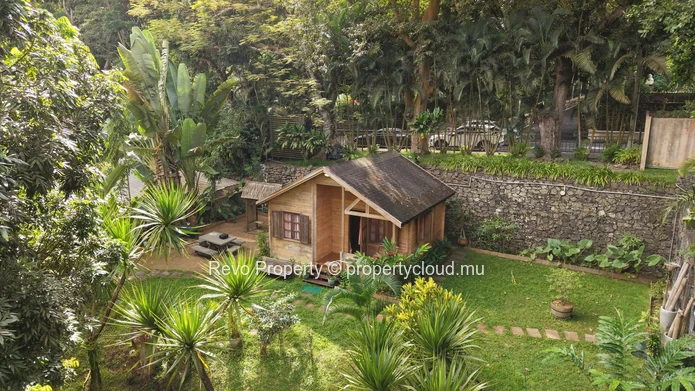 Exclusive Land with Waterfall Views in Central Moka