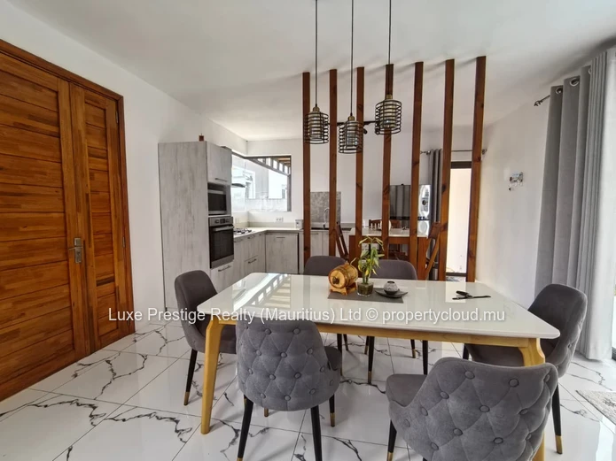  3-Bedroom Villa for Rent in Grand Baie | Private Pool & Garden