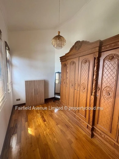 Maison meublée de 5 chambres à louer à Vacoas