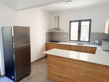3 Bedroom Townhouse, Duplex