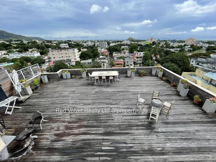 Luxury Duplex Penthouse – 570sqm Interior with 165sqm Rooftop Terrace & Mountain Views