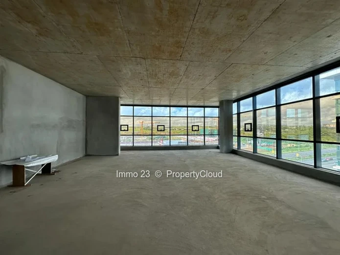Office - 617.27m2 - Eb00e8ne - Ref. BU76606LO