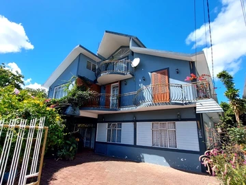 Beautiful House for Sale in Terre Rouge!