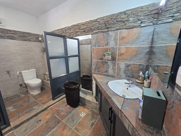 7 Bedroom Apartment