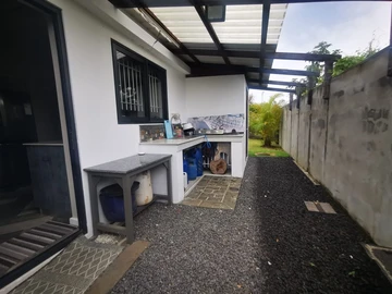 4 Bedroom Townhouse, Duplex