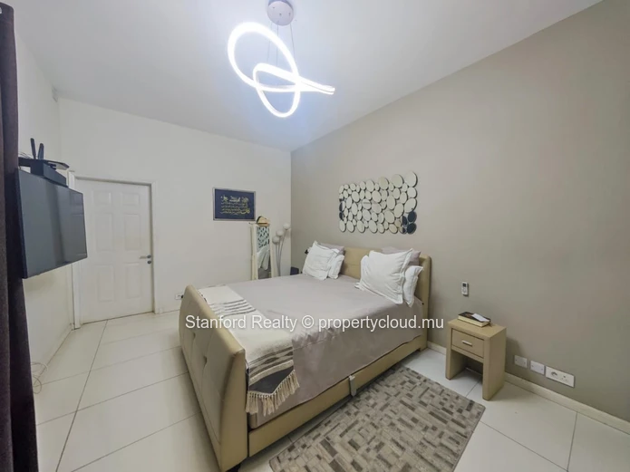 Spacious 4-Bedroom Villa for Rent in a Secure Gated Community - Bagatelle