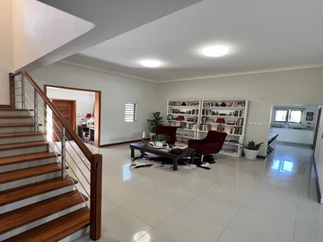Villa de 5 Chambres