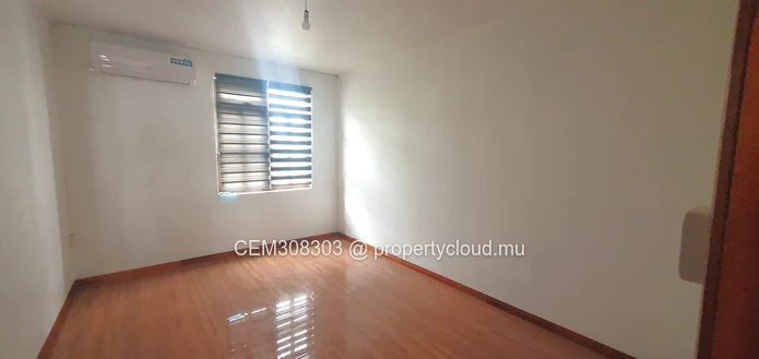 Maison à Vendre – Rose Hill | 8 Chambres 