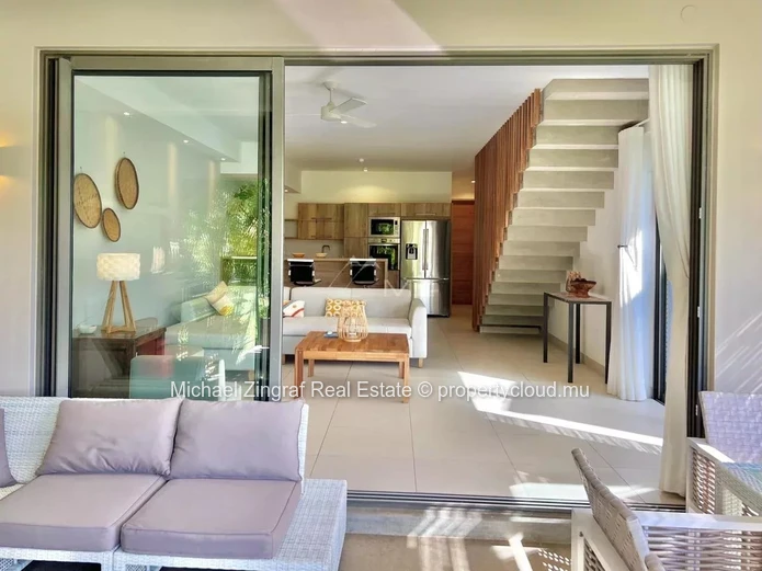 Mauritius - Duplex 3 bedrooms in secure residence in Grand Bay