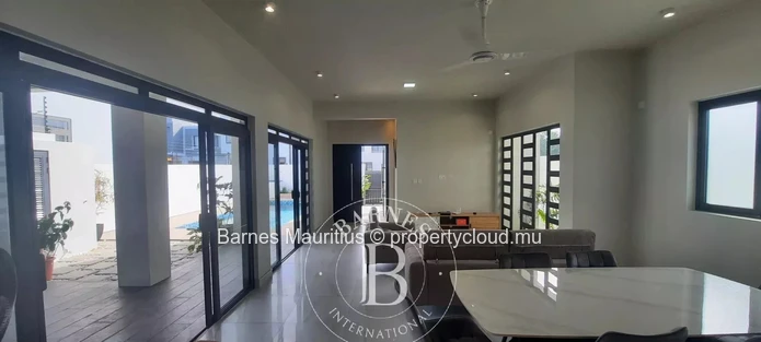 GRAND BAIE - Maison neuve avec 4 chambres