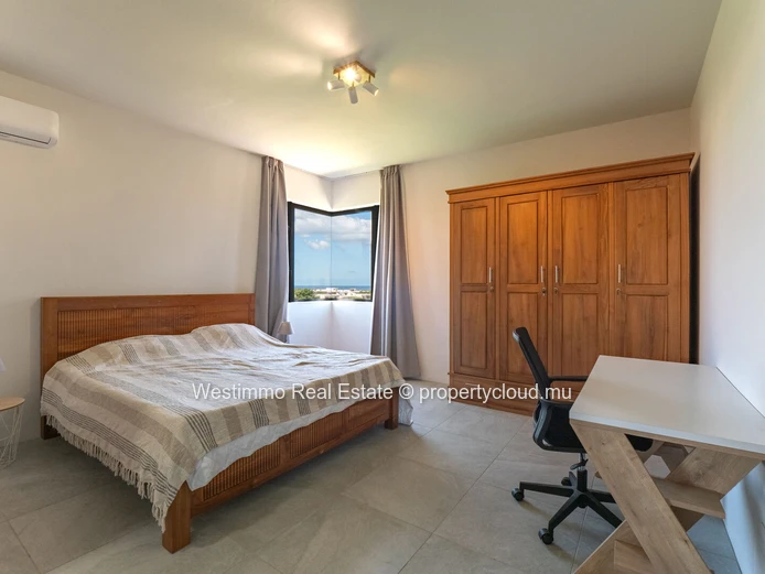 Furnished apartment for rent in Flic en Flac with rooftop