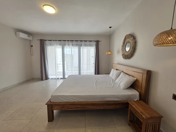 4 Bedroom Townhouse, Duplex
