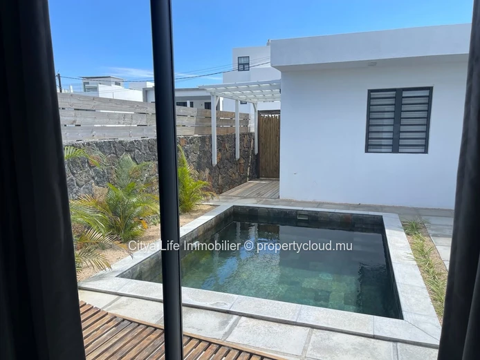 Maison 3 chambres avec piscine privée à vendre à Grand Baie
