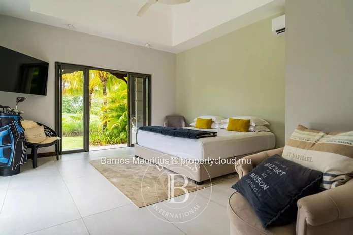 BEL OMBRE - VEFA - Villa sur un terrain de golf - 4 chambres