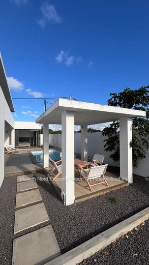 Modern 3-Bed Furnished Villa with Pool in Calodyne