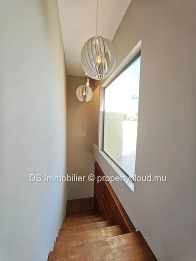 For Rent – 2-Bedroom Villa With En-Suite Bathrooms In Grand Baie - North