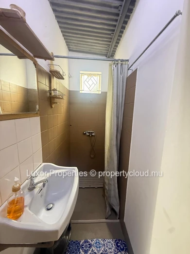 FOR RENT | Studio in Albion